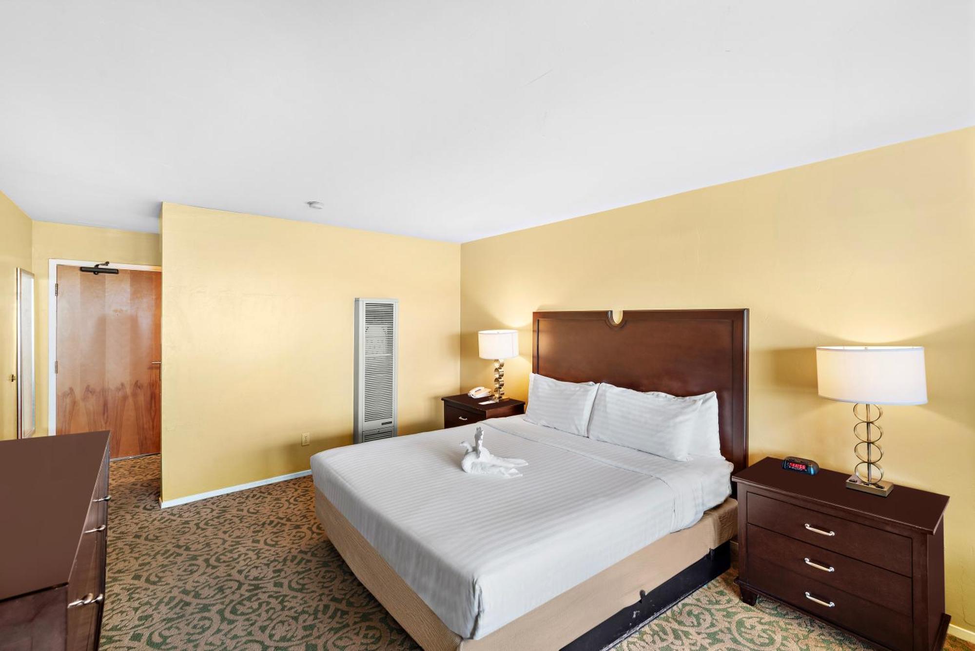 เดอะ มอร์แกน โฮเต็ล ซานซิเมียน Hotel ภายนอก รูปภาพ